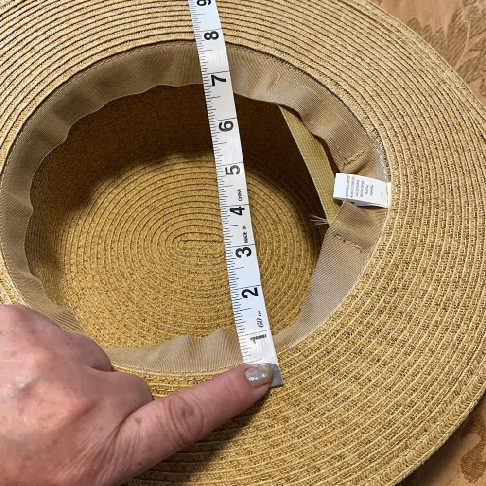 New hat - Picture 5 of 8